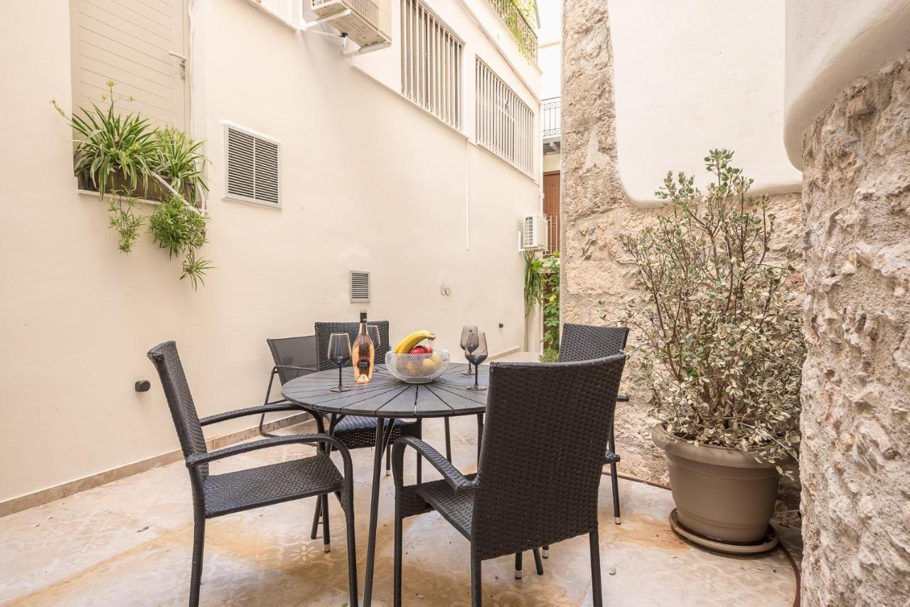 Apollonos 28 Luxury Suites Athens Exterior photo